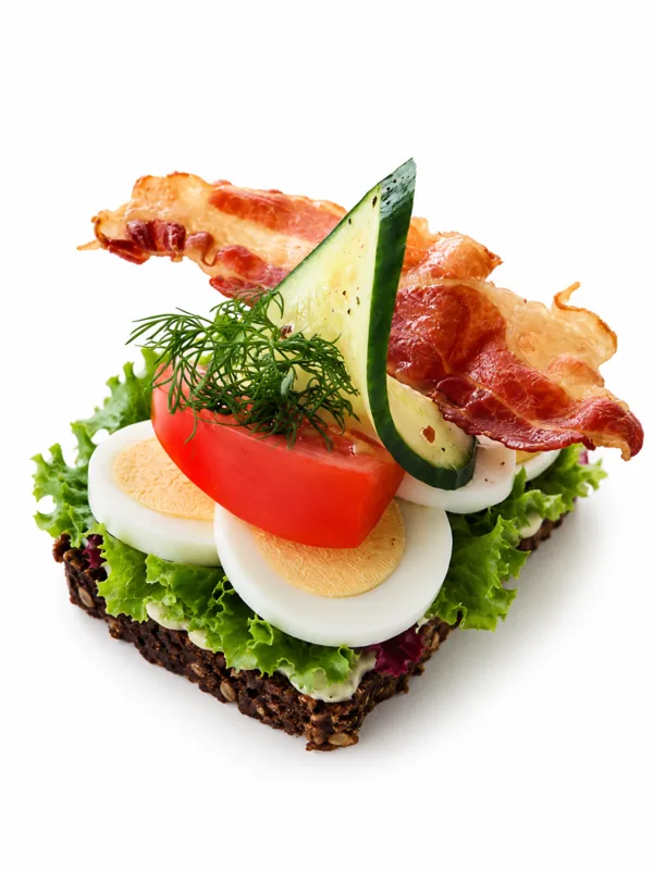 Æg & bacon – smørrebrød fra Birkerød Smørrebrød