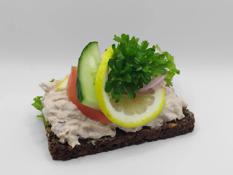 Tunsalat – smørrebrød fra Birkerød Smørrebrød
